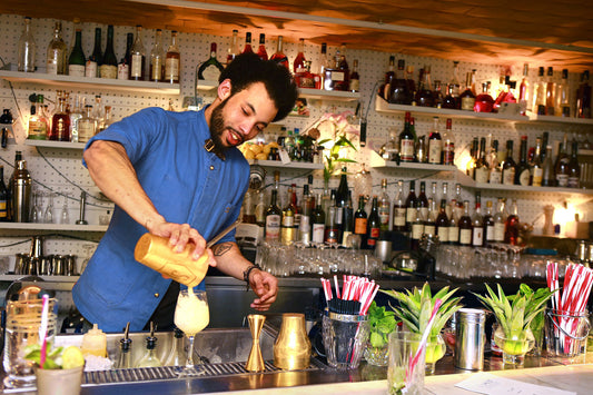 Sullivan Doh : L'Artisan Créatif derrière les Cocktails d'Exception